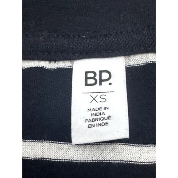 BP Short Sleeve T-Shirt Striped V Neckline Breathable Black/White Women's XS NWT - Picture 8 of 9